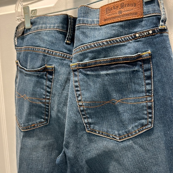 NWT Lucky Brand Jeans - Picture 2 of 10